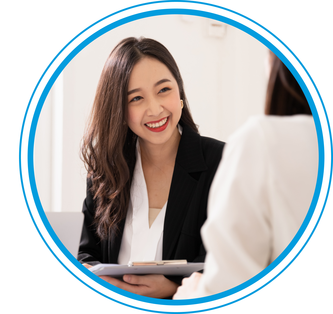 How do I choose a trusted money lender in Singapore?